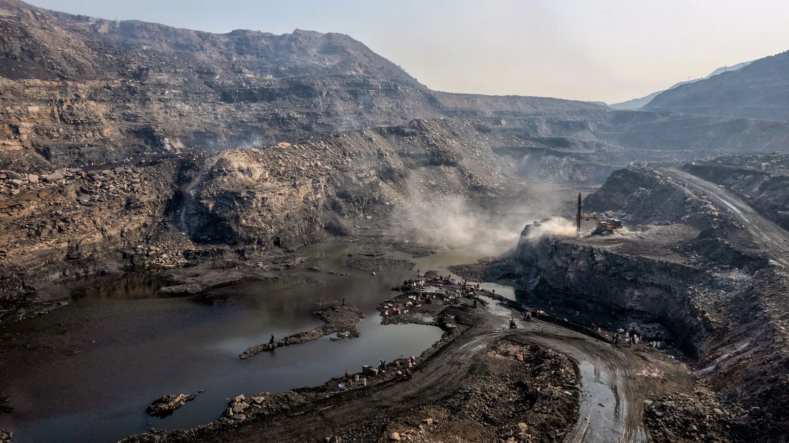 Lanskap tambang batu bara dari udara